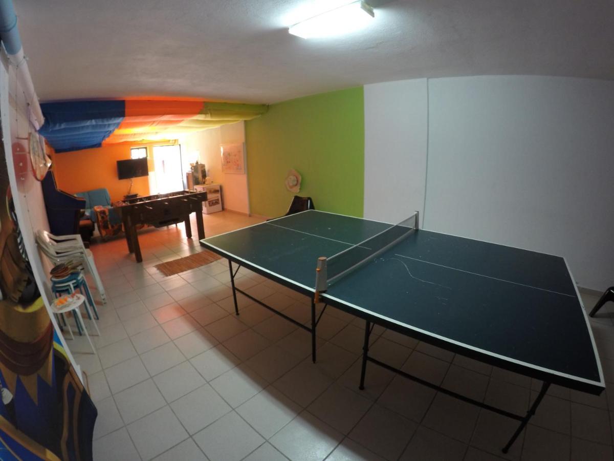 Supertubos Beach Hostel Atouguia Da Baleia Luaran gambar