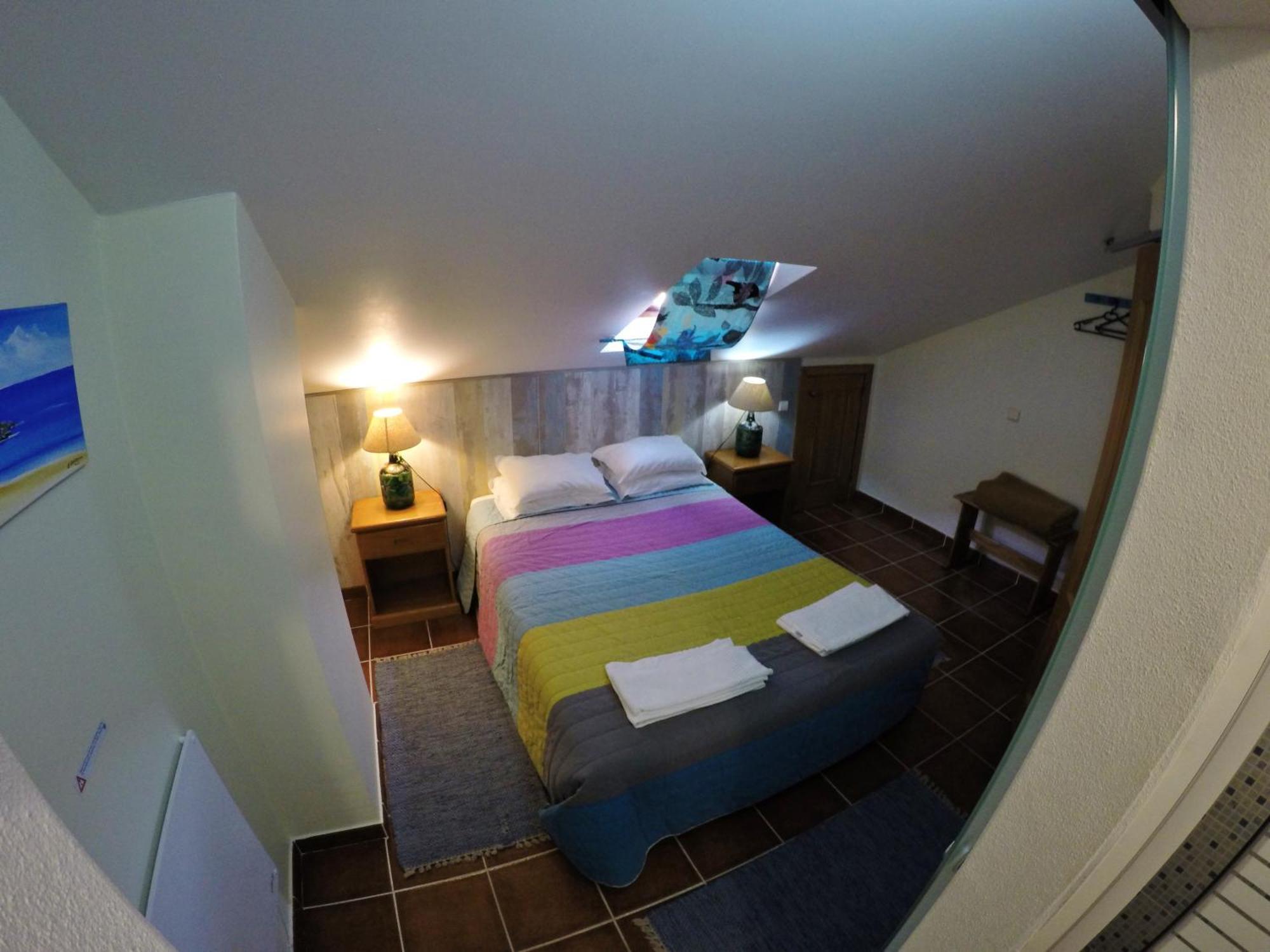 Supertubos Beach Hostel Atouguia Da Baleia Luaran gambar