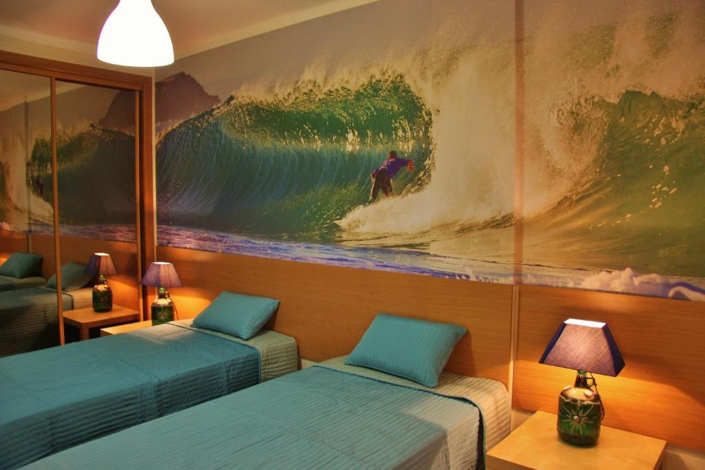 Supertubos Beach Hostel Atouguia Da Baleia Bilik gambar